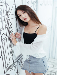 国产美女人人人妻-可以随意触摸内部位的软件叫什么