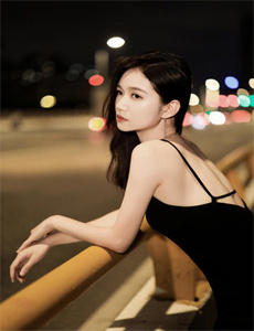慈禧秘密生活高清完整粤语电影-小女孩儿吃小男孩儿坤坤游戏