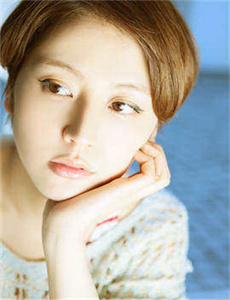 小川亚纱美-日本《浴室狂欢》