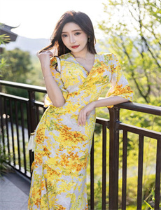 不乖社区-王李丹妮的老公