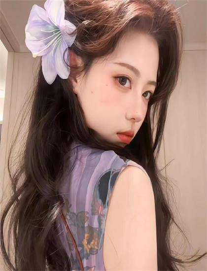 楚门的世界快播_曝光学生遭打骂的老师疑被学校威胁_年轻的母亲最好看的韩国电影在线观看